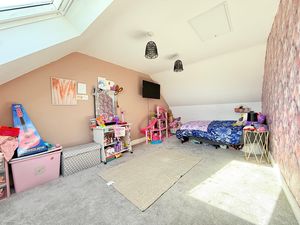 Photo 22- click for photo gallery